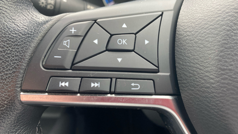 Nissan Juke 1.6 Hybrid N-Connecta 5dr Auto Hybrid Hatchback